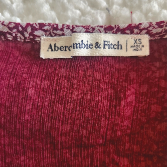 Abercrombie & Fitch wrap around long sleeve shirt - Picture 12 of 12